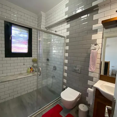 Apt With Wonderful Sea View By The Azmak River Apartment