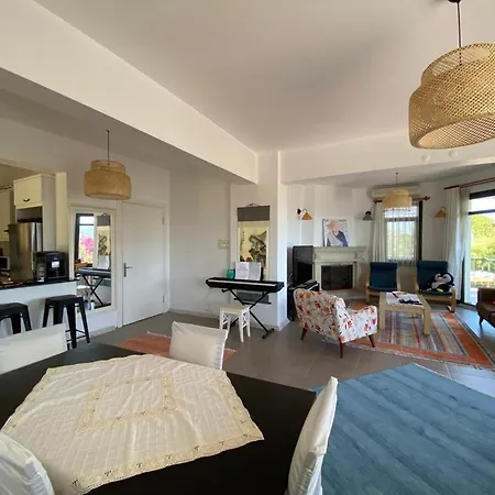 Apt With Wonderful Sea View By The Azmak River *