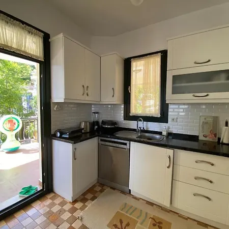 아파트 Apt With Wonderful Sea View By The Azmak River *